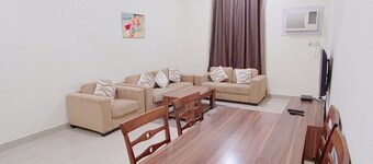 Traveler in Doha - Hostel