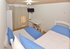 Minibar, soundproofing, free WiFi, bed sheets