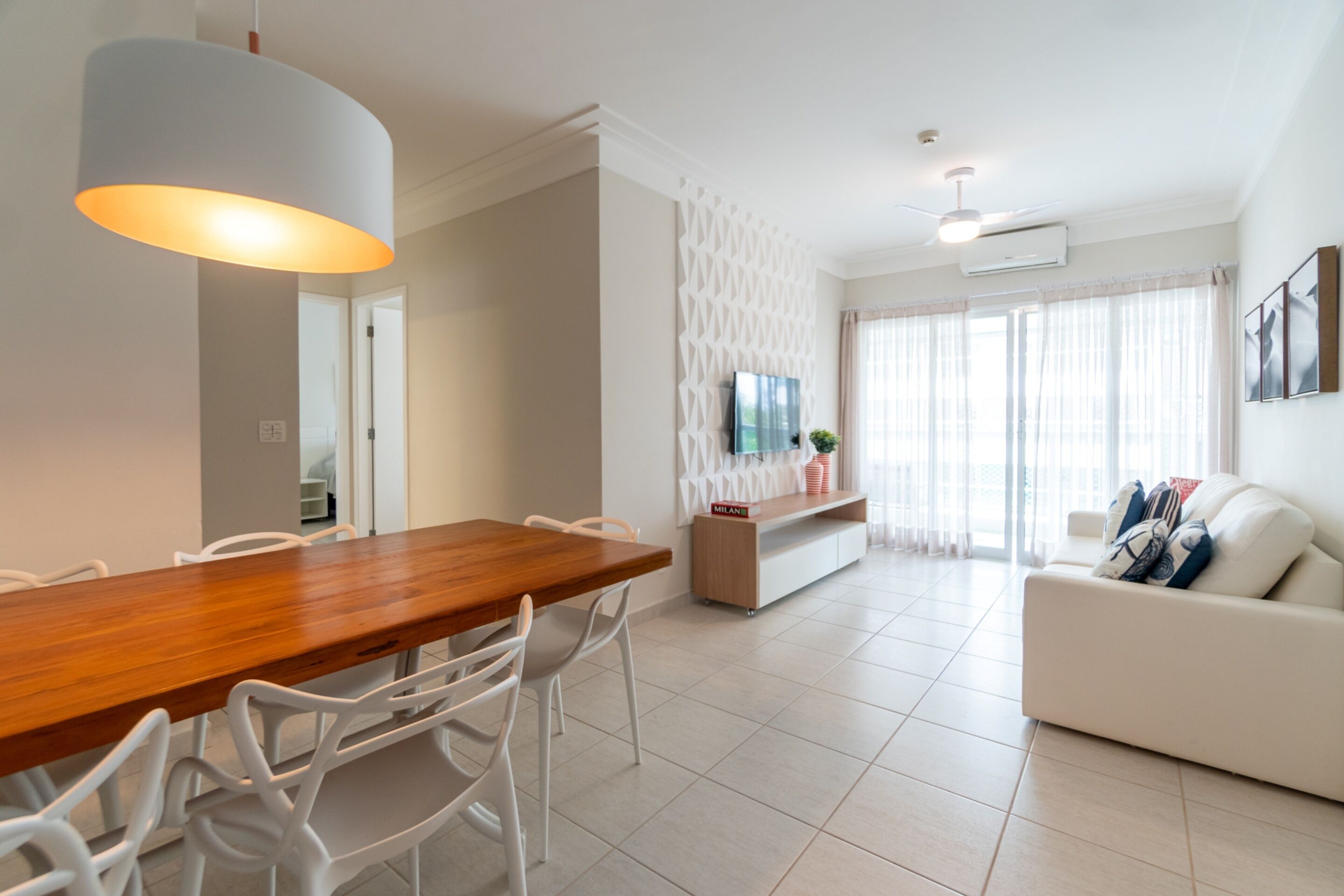 premium | living area | 42-inch smart tv with cable channels, tv, netflix