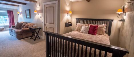Comfort Suite, 1 Queen Bed, Non Smoking | Premium bedding, blackout curtains, iron/ironing board, free WiFi