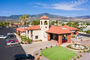Aerial view - Lux Verde Hotel (Cottonwood)