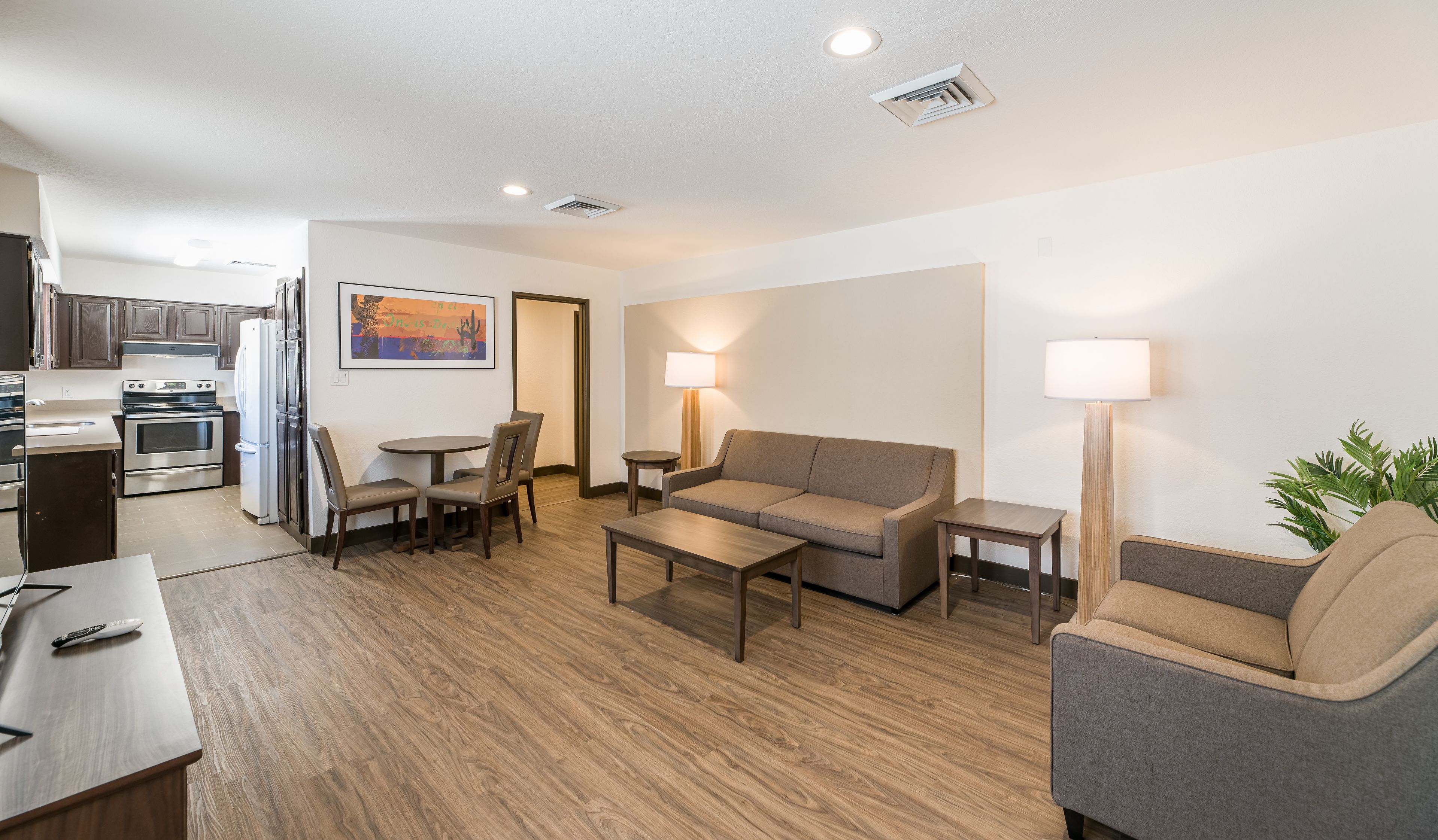 superior suite, 1 king bed with sofa bed, kitchen | 1 bedroom, pillow-top beds, in-room safe, desk