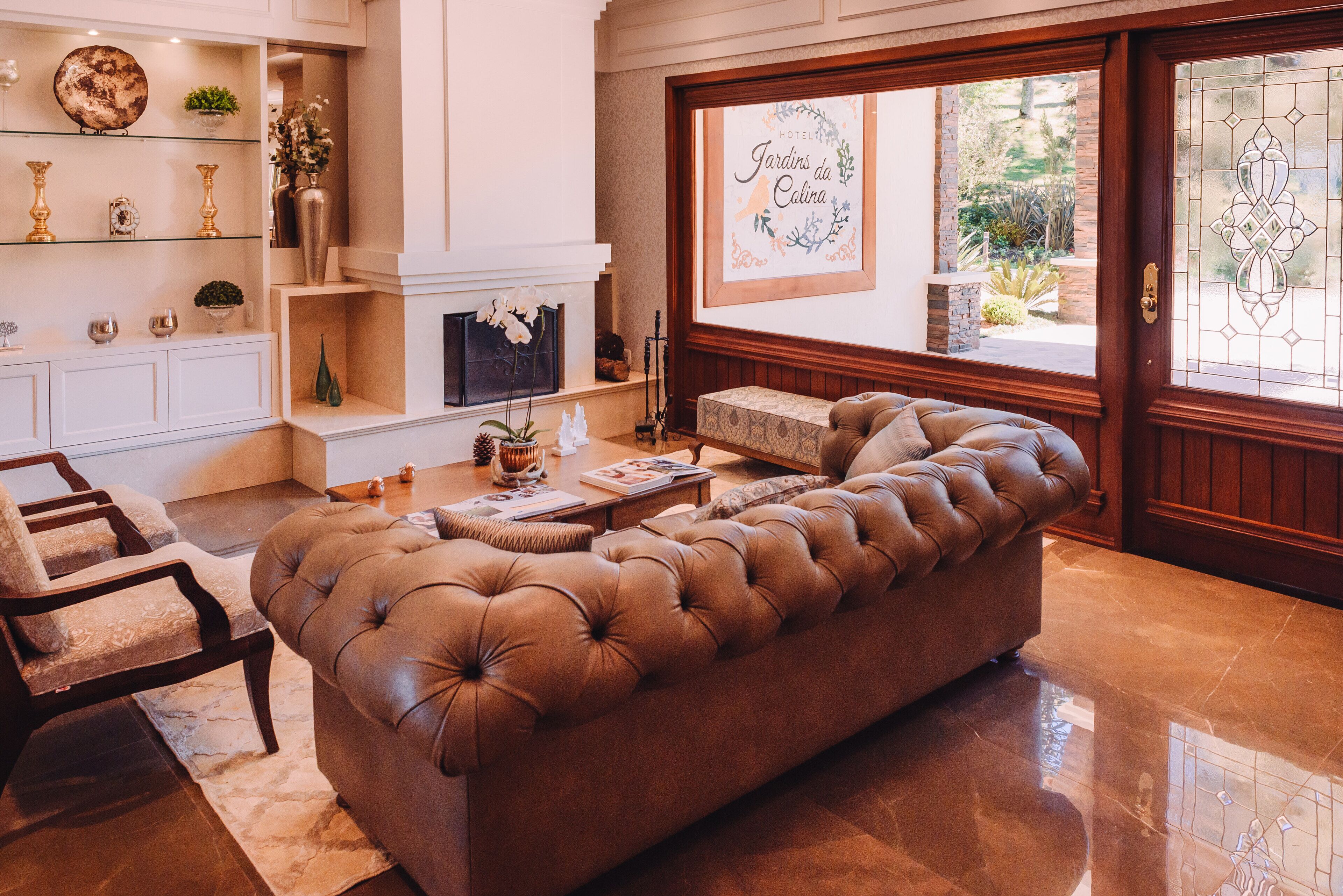 40-inch led tv with cable channels, tv