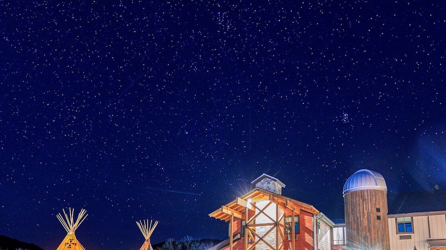 Compass Rose Lodge