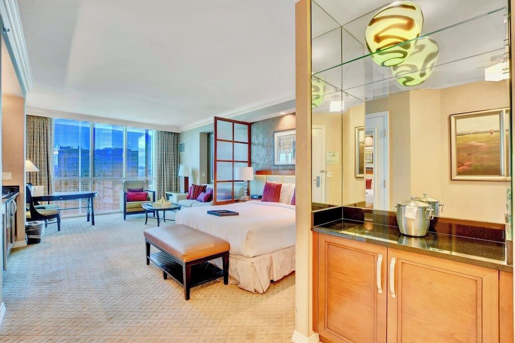 1 bedroom, in-room safe, desk, blackout drapes