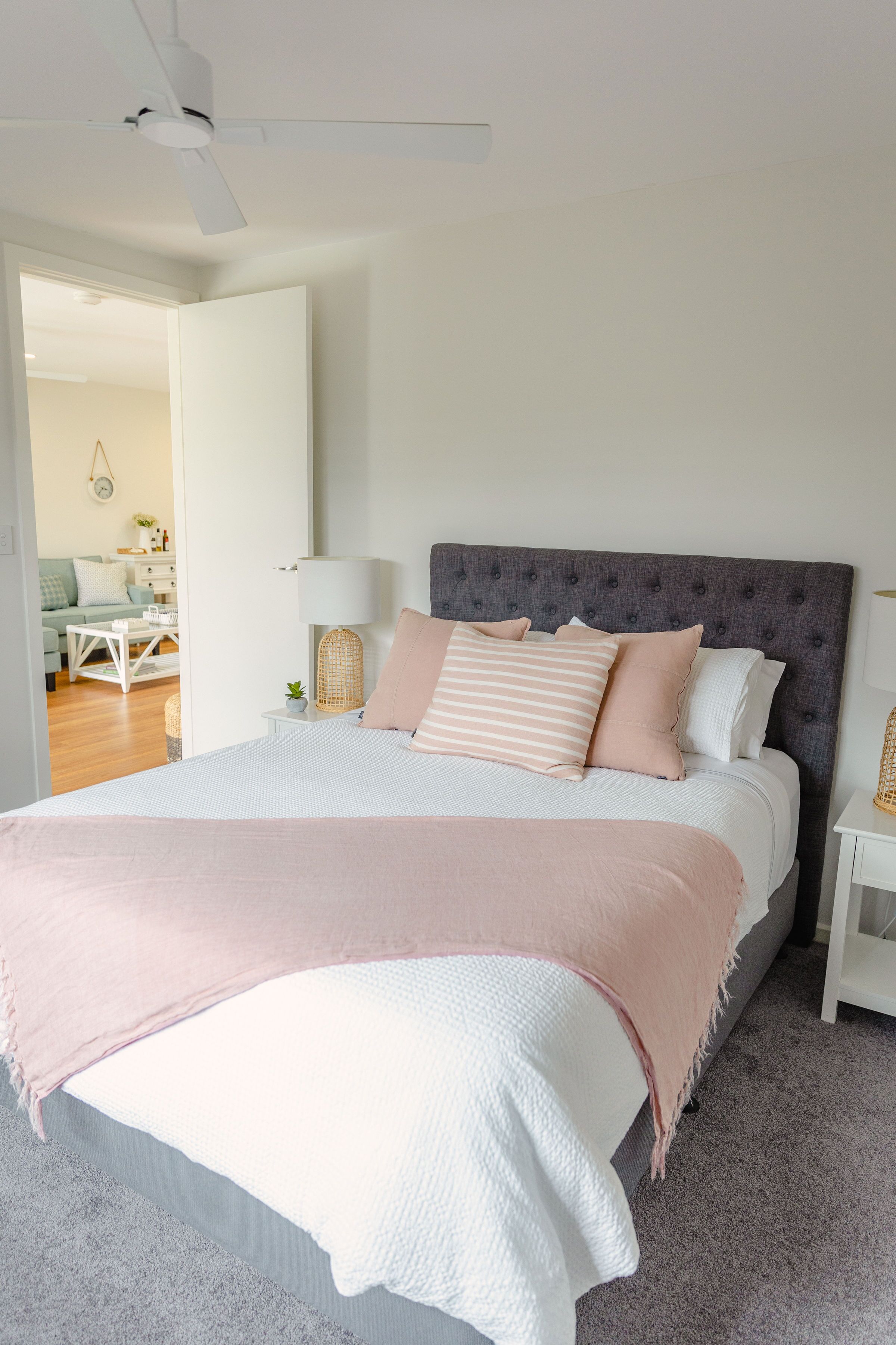 2 bedrooms, iron/ironing board, travel cot, free WiFi