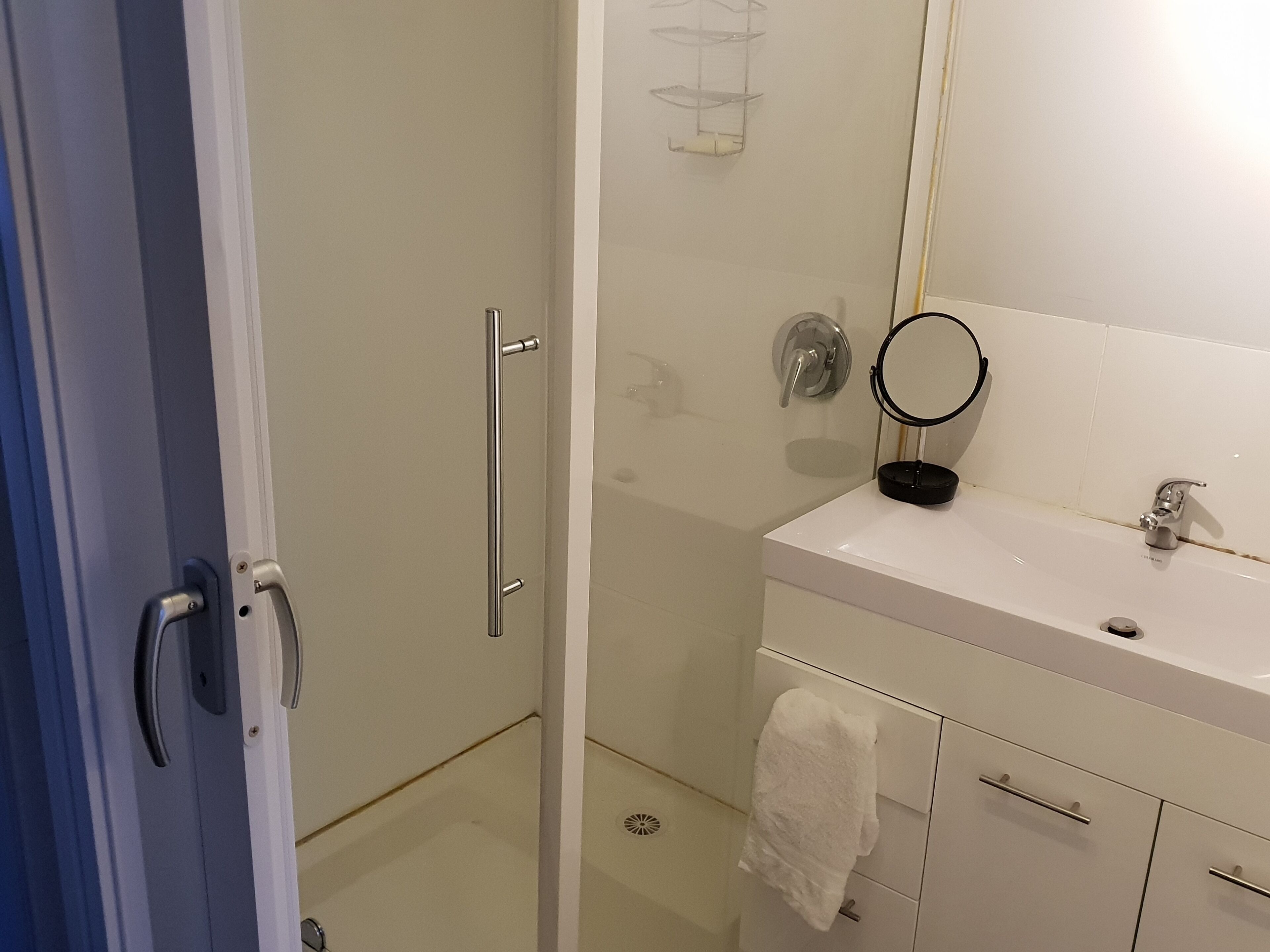 Lockleigh Park - Escape to the Country — image 8