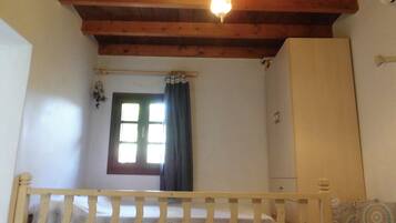 1 sovrum, wi-fi och sÀngklÀder