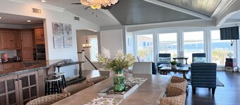 Private Beach & Amazing Oceanfront Paradise