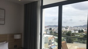 Unclassified image, 5 of 42, button - LiLy Apartment (Nha Trang)