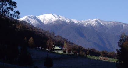 Riverbend Homestead Horse und Farmstay