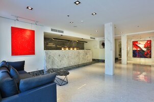 Sala de estar en el lobby