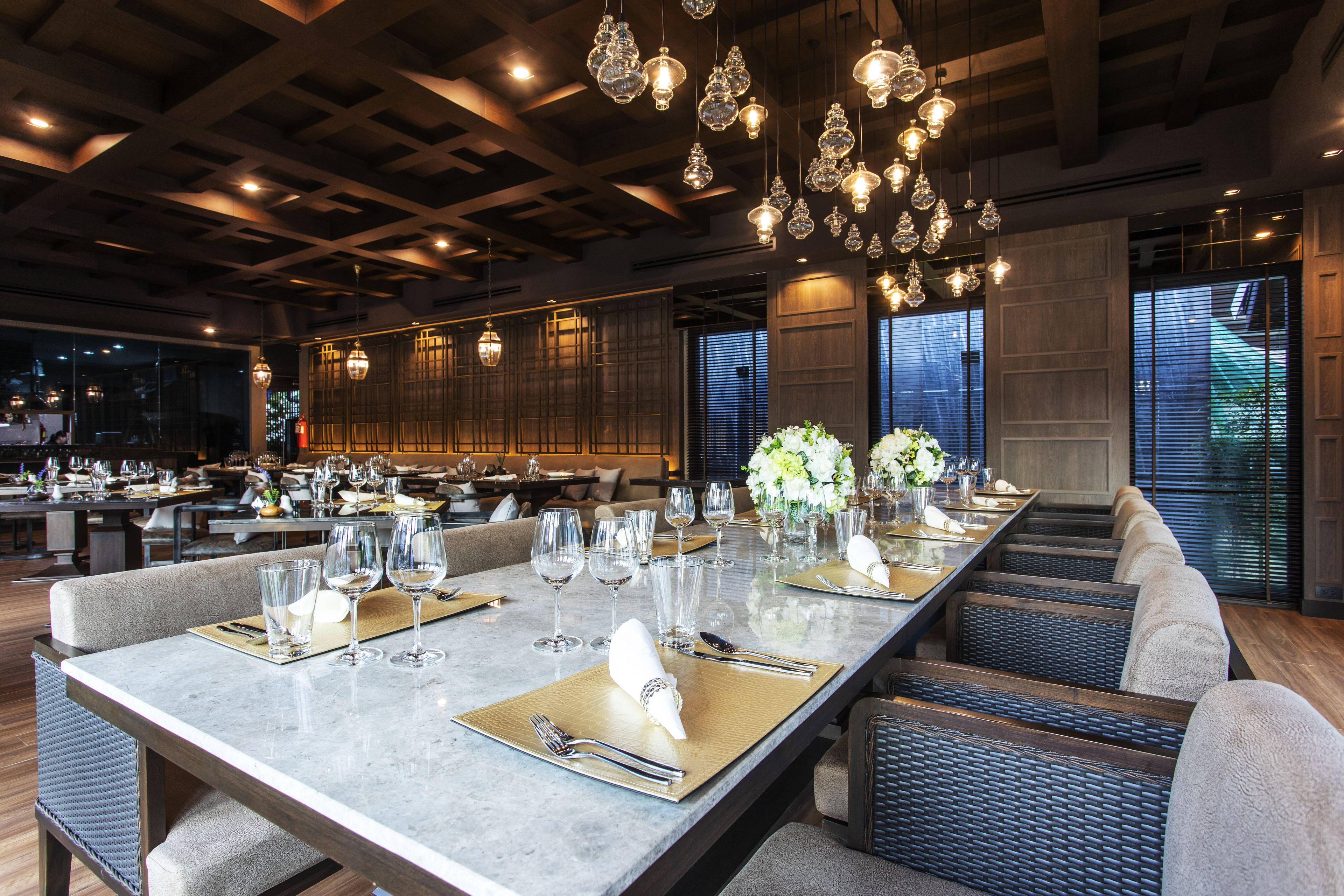 breakfast, lunch, dinner served; italian cuisine, garden views