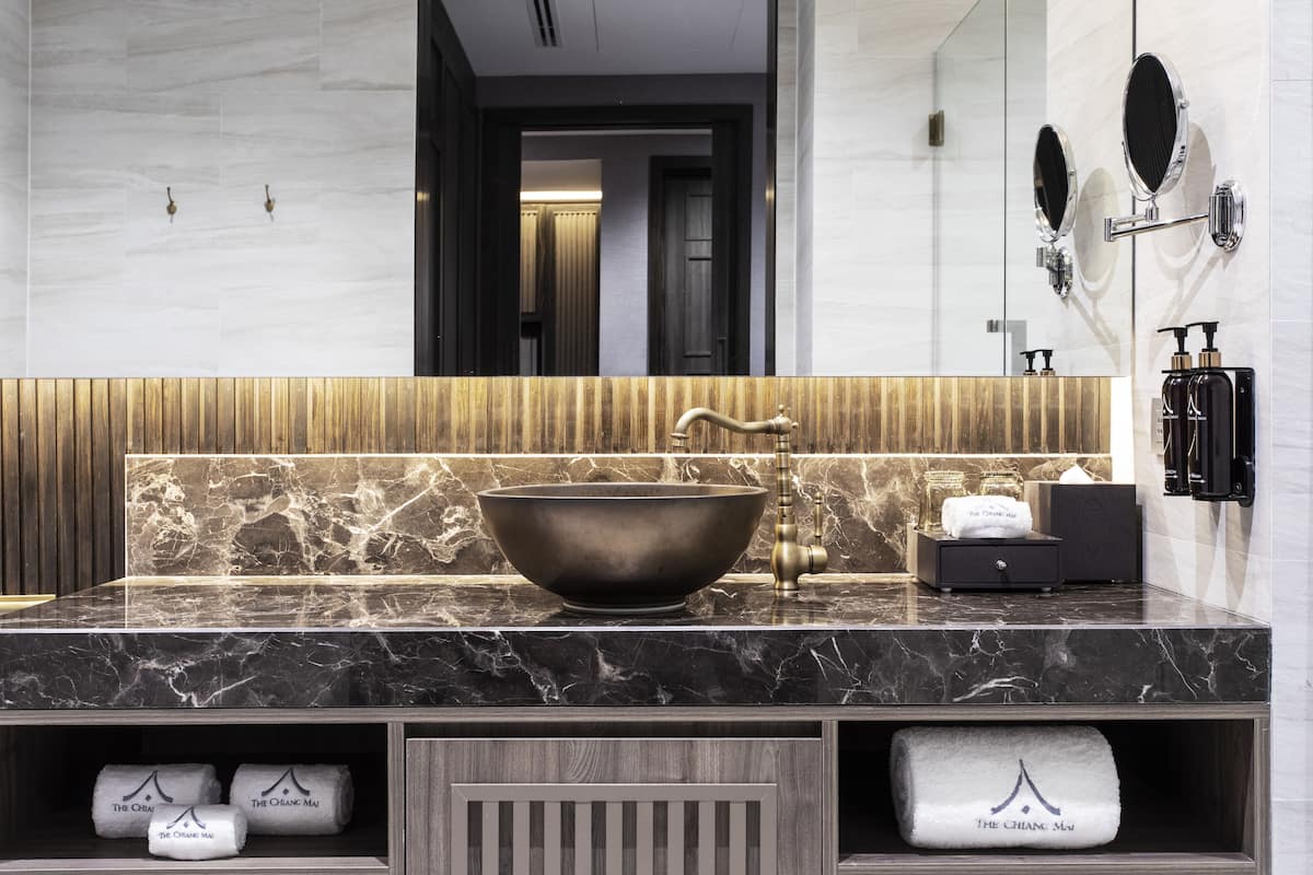 the heritage house suite with balcony | bathroom | free toiletries, hair dryer, bathrobes, slippers