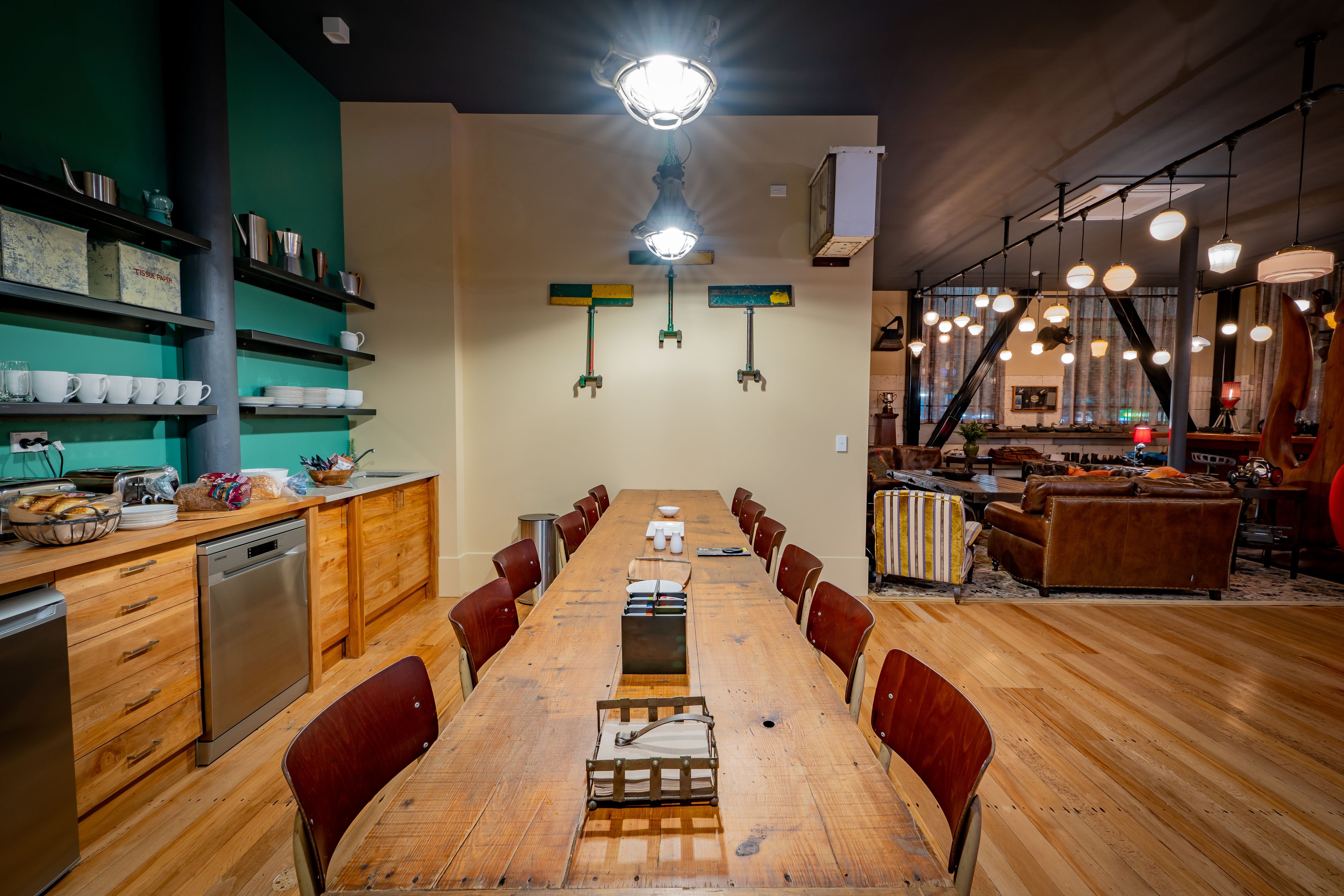 Dagelijks continentaal ontbijt (toeslag)