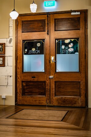 Interior entrance - Poshtel (Oamaru)