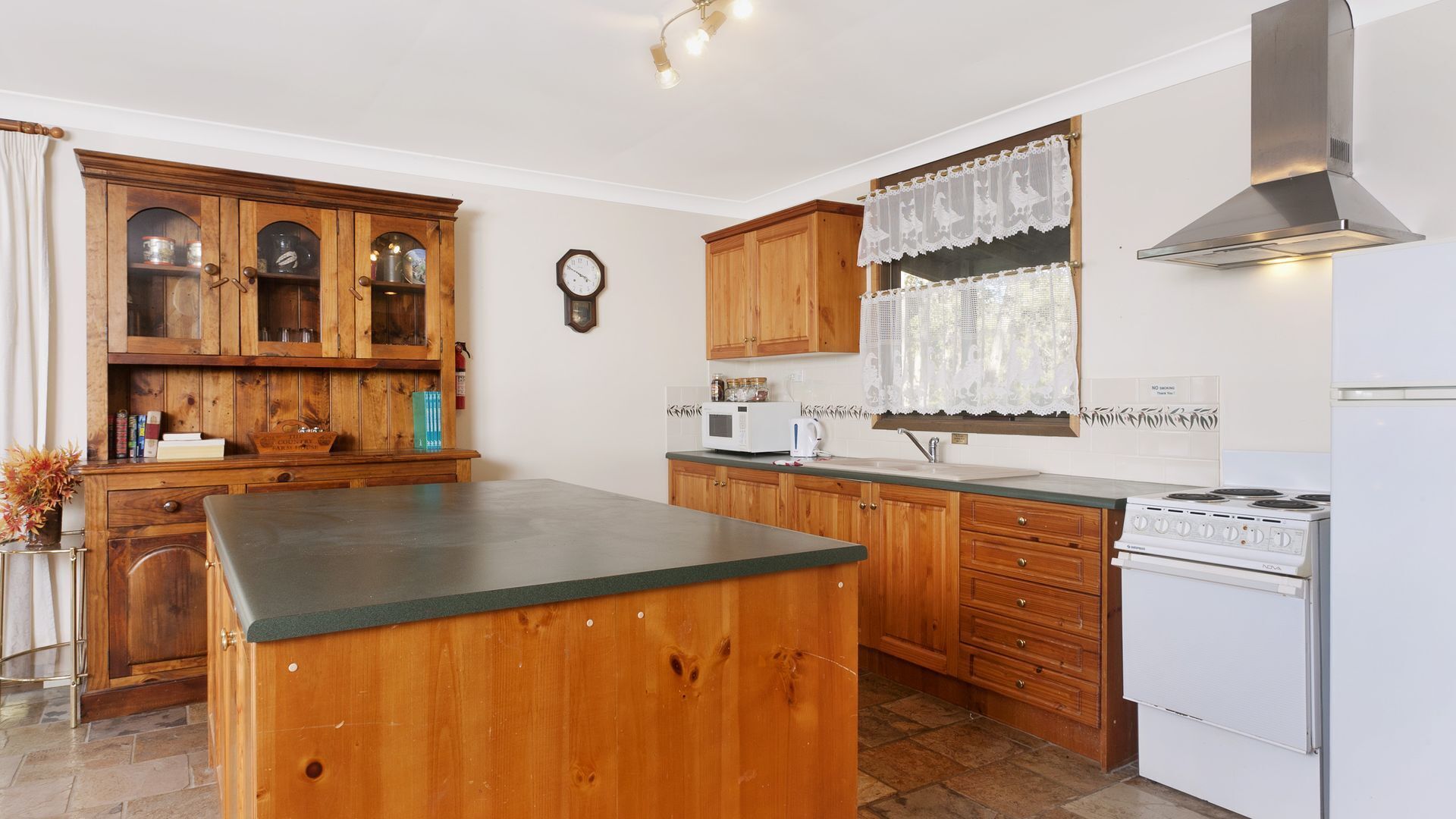 Top 10 Cabins With Hot Tub In New South Wales, Australia Updated 2024