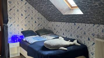 5 slaapkamers, een kluis op de kamer, een strijkplank/strijkijzer