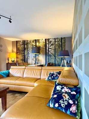 Een smart-tv, videogames, een dvd-speler en boeken