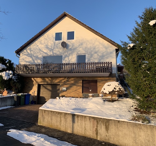 Hundfreundliches Nichtraucher Familienhaus mit toller Aussicht, nahe Willingen