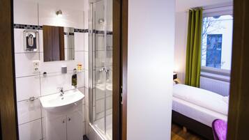 Economy Single Room (Small) | Bathroom
