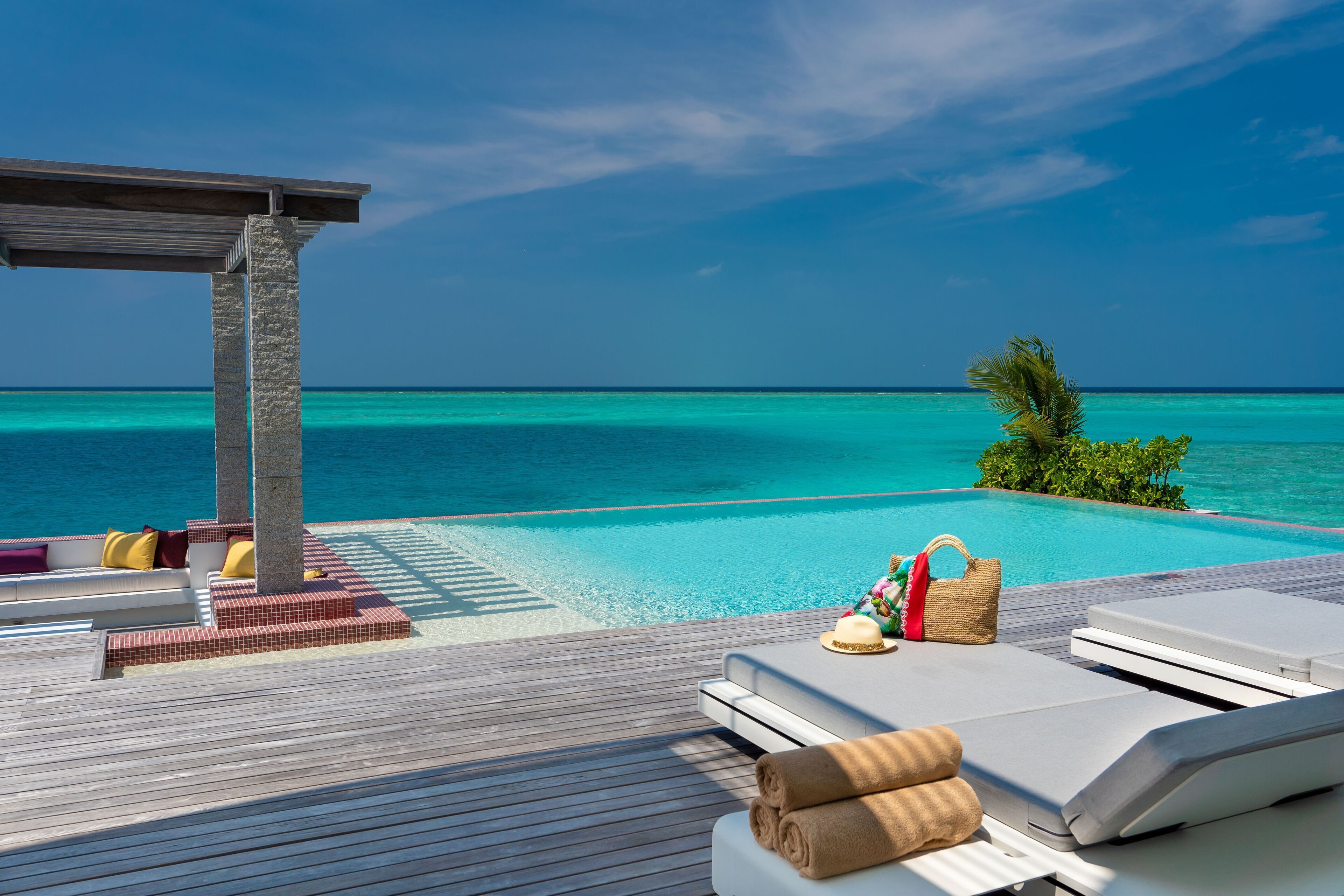 room, 3 bedrooms, private pool (olhahali water retreat) | terrace/patio