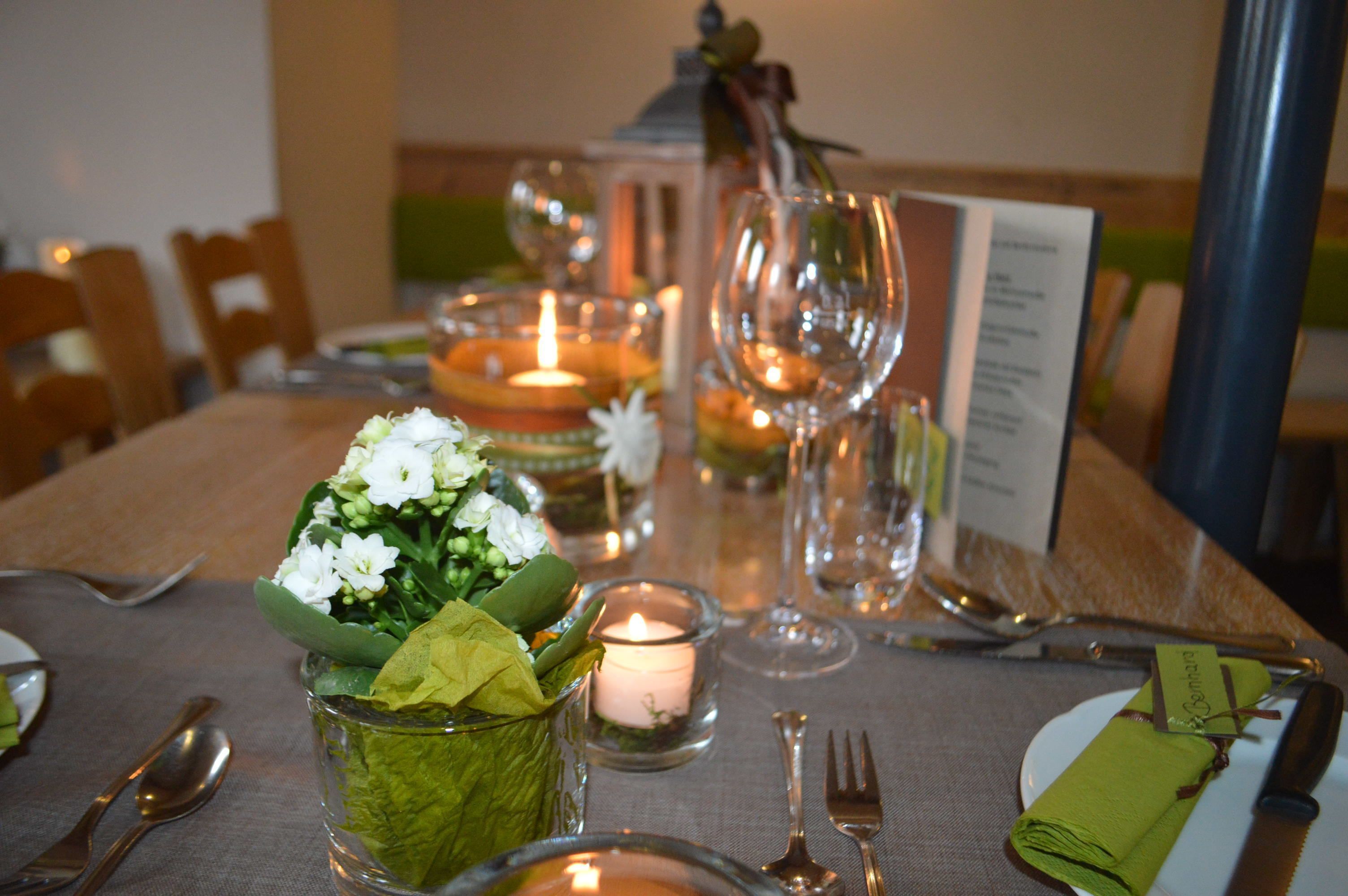 Lunch and dinner served, Regional cuisine