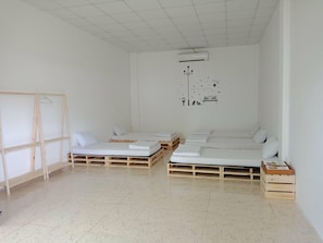 Minibar, desk, rollaway beds, free WiFi