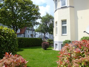 Garden - Hotel Bellevue (Hamelin)