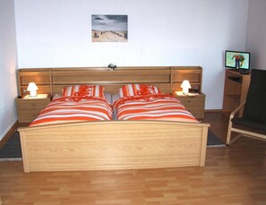 Free WiFi, bed sheets - Puck Landgasthof (Suderburg)