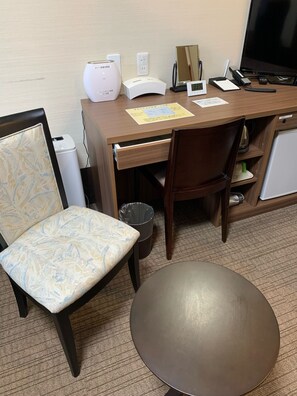 Accessible Twin Room | Desk, laptop workspace, iron/ironing board, free WiFi - Credo Hotel Hakodate (Hakodate)