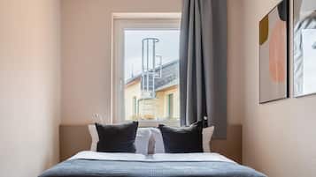 One-bedroom Suite M | 1 ๊ฐ์ ์นจ์ค, ์ฑ
์, ๋
ธํธ๋ถ ์์
๊ณต๊ฐ, ๋ค๋ฆฌ๋ฏธ/๋ค๋ฆฌ๋ฏธํ