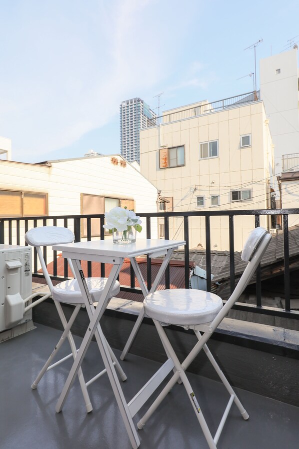 Terrace/patio - Osaka Umeda Station East H1 (Osaka)