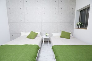 5 bedrooms, free WiFi - Osaka Umeda Station East H1 (Osaka)