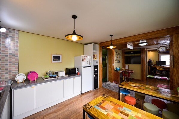 Dining - Suncheon Station Guesthouse - Hostel (Suncheon)