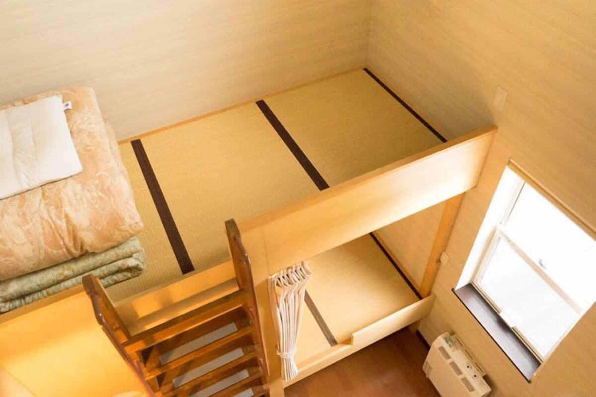 In-room safe, free WiFi, bed sheets