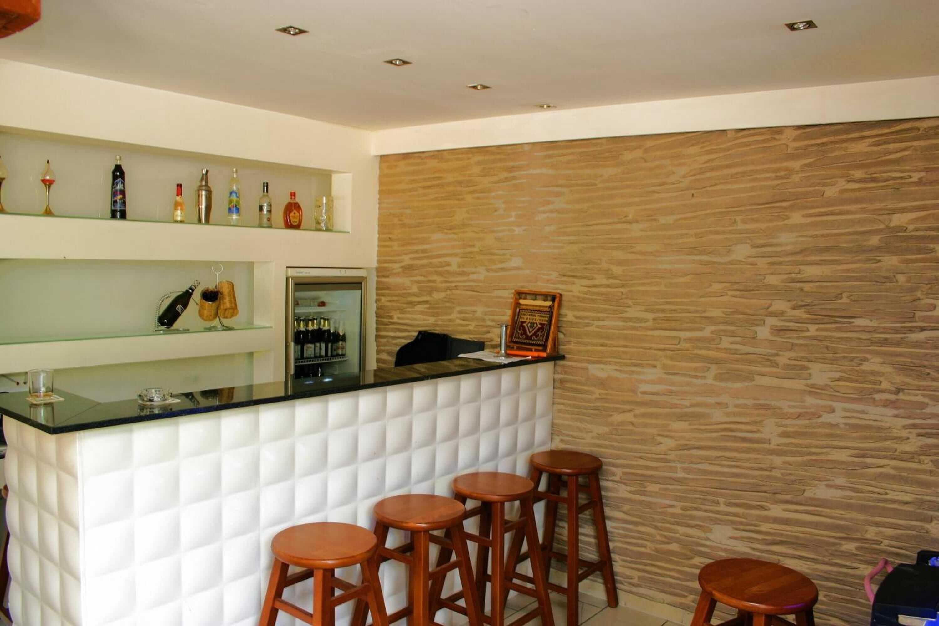 Bar (in der Unterkunft)