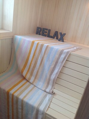 Sauna - Vacations with a dog, cozy hut for relaxing, skiing, swimming, hiking (Vradal)
