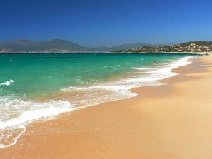 Beach nearby - Porticcio: Porticcio rental sea view (T2) luxury apartment 100m from the beach (Grosseto-Prugna)
