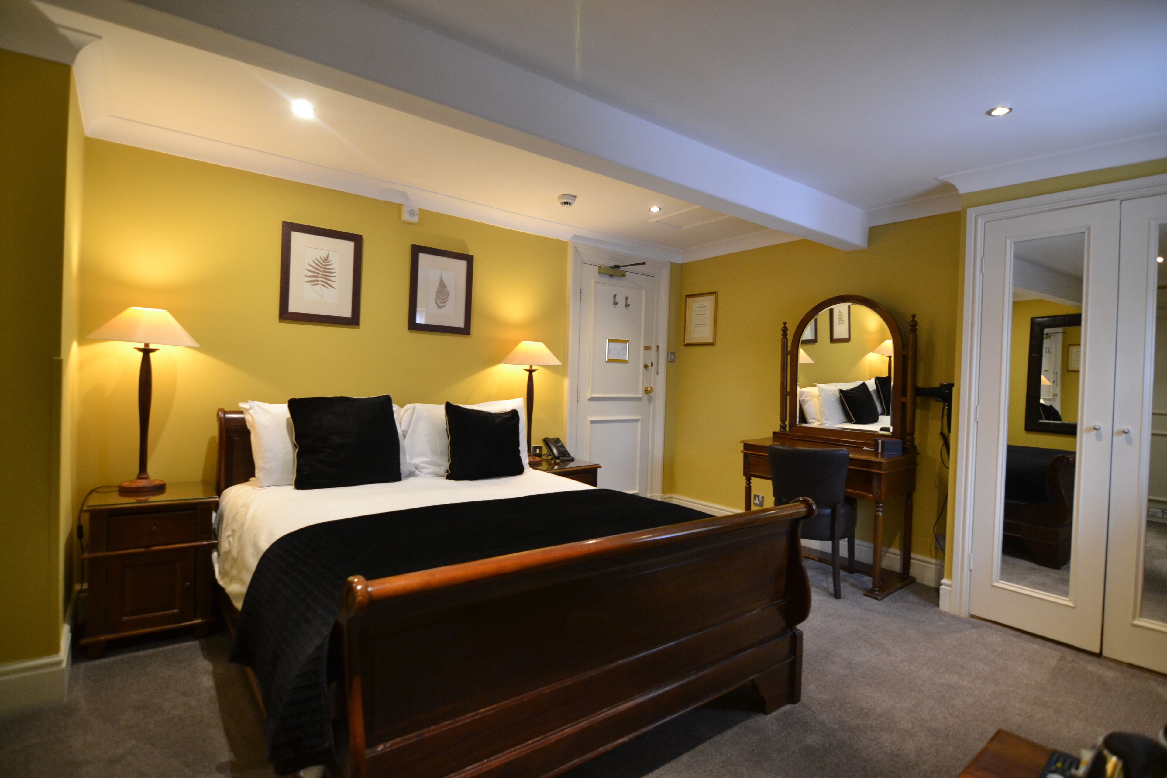 premium bedding, individually decorated, individually furnished, desk