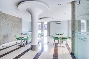 Interior - Collection O Manggis Inn (Jakarta)