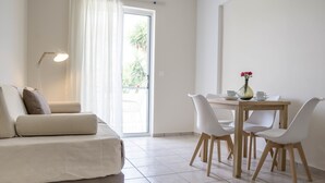 Unclassified image, 5 of 38, button - Pinelopi Hotel (Rethymno)