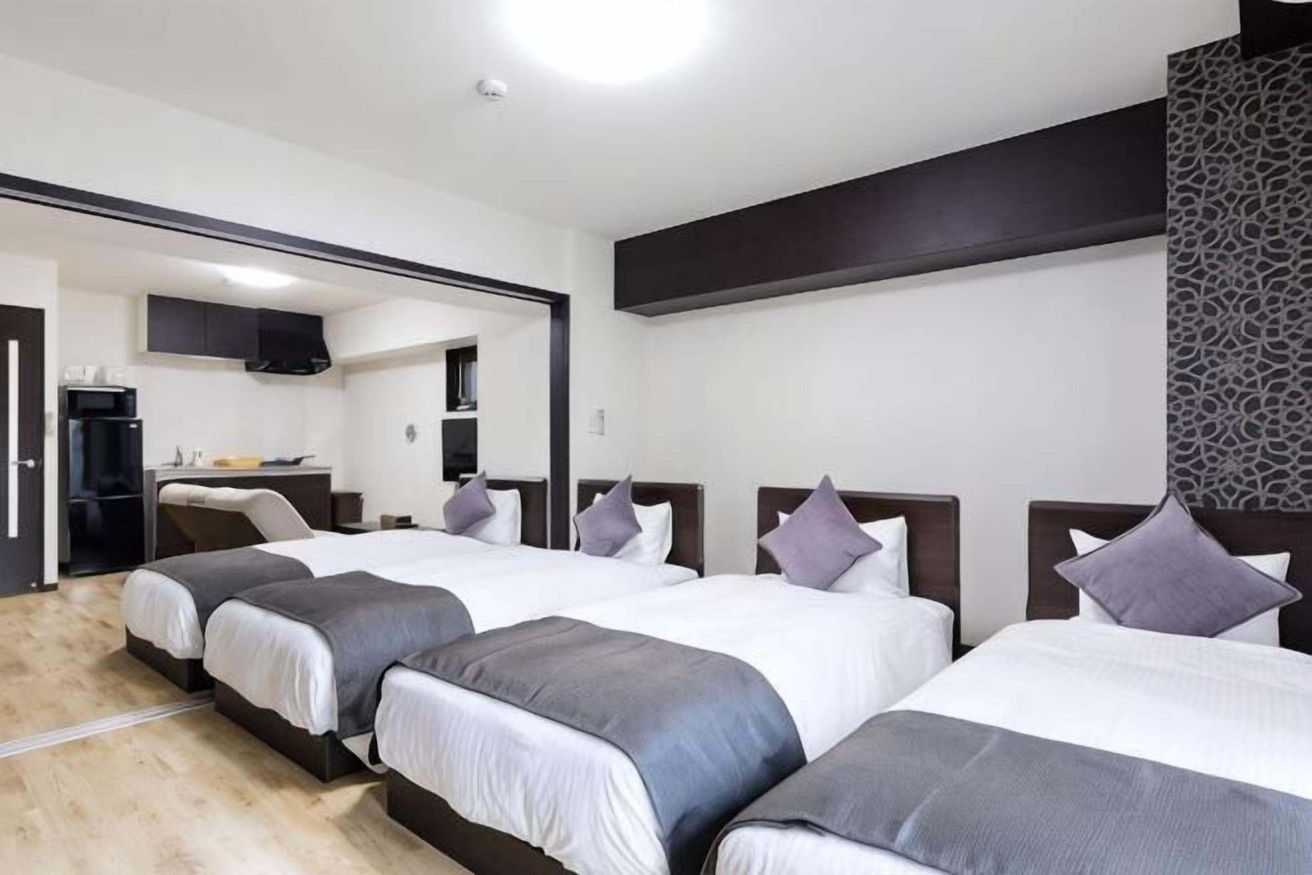 Down comforters, desk, blackout drapes, free WiFi