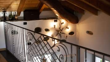 Apartment, 1 Bedroom, Mezzanine | Room amenity