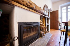Deluxe Studio | Room amenity