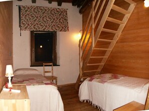Twin Room, Garden View