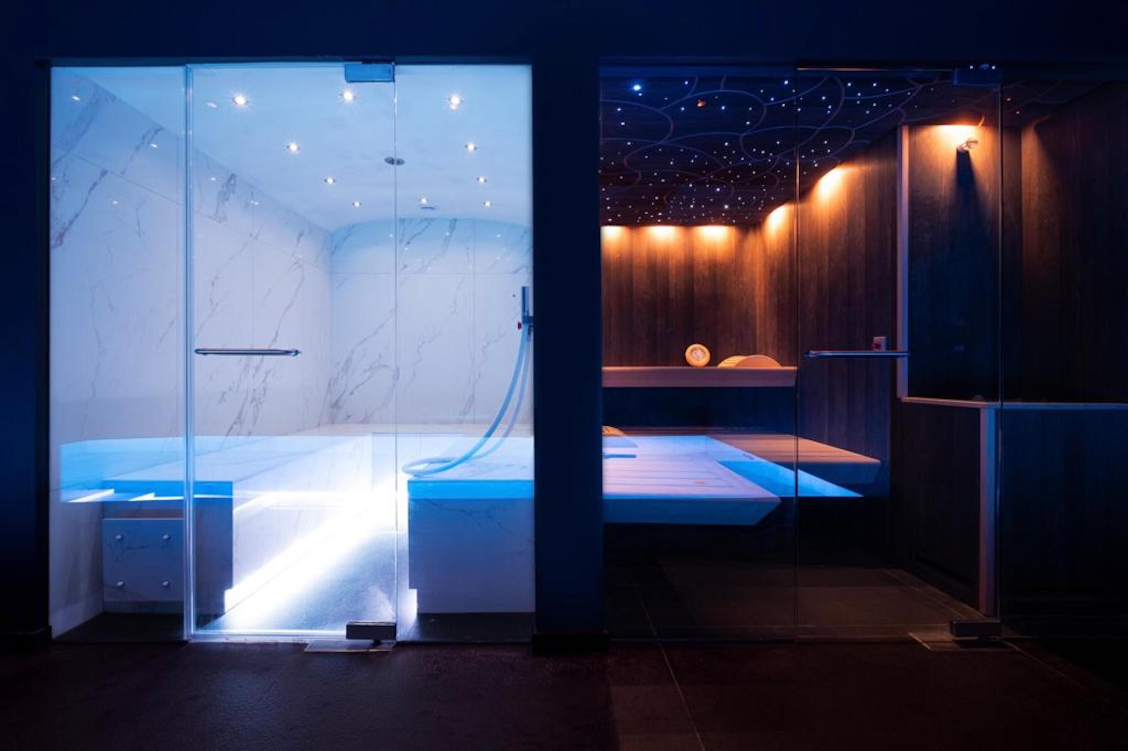 couples treatment room(s), hot stone massages, thai massages