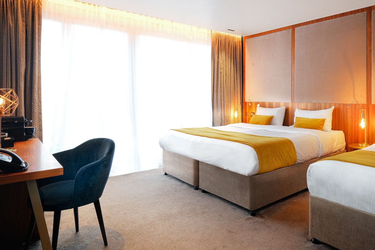 Deluxe Triple Room, Terrace