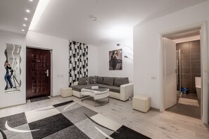 Luxury Studio Suite, Accessible | View from room