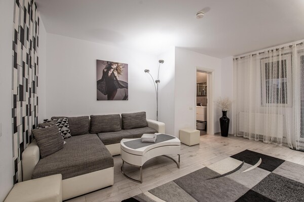 Studio Militari Residence M2 - Bucharest